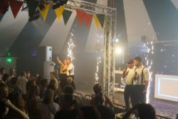Vrijdagavond Feestweekend